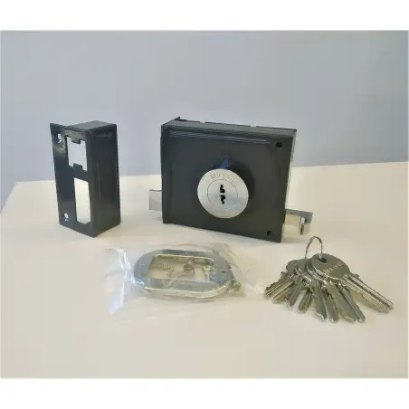 Fechadura Esquerda 2 Entradas AGC - 249/2x10 - 1350170035