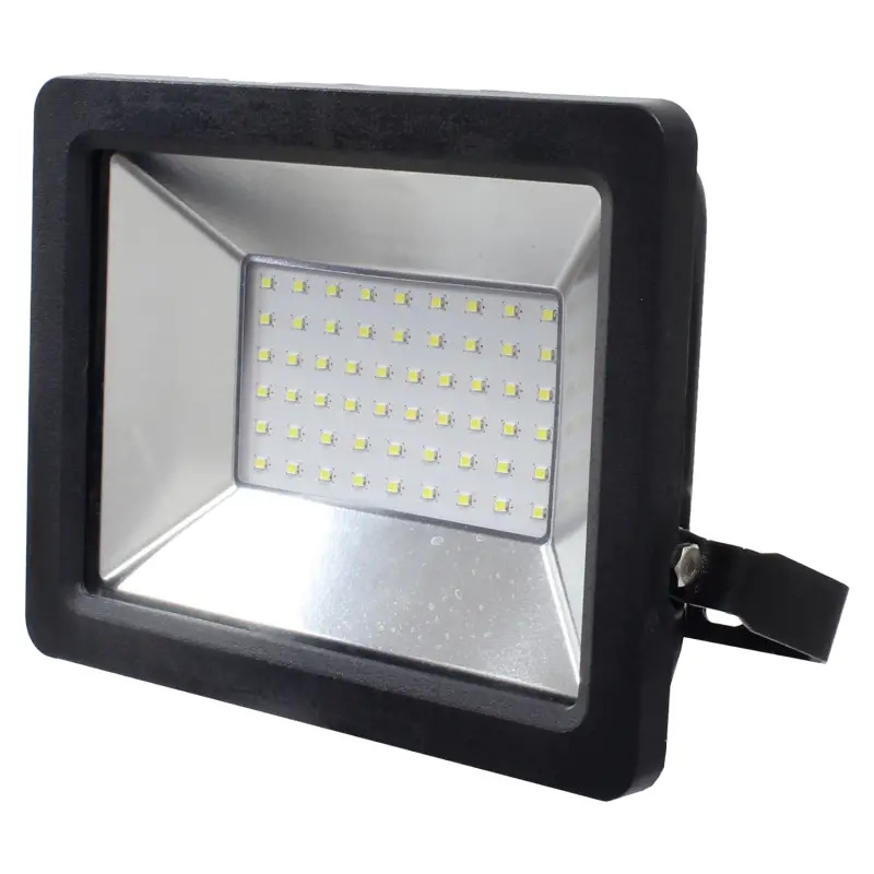 Foco Led 50w 3750lm  saurium