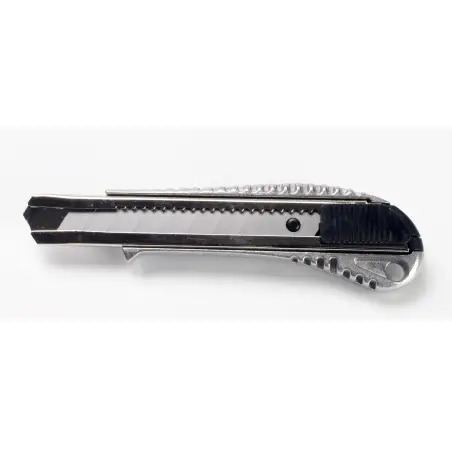 Xato  Faca Alcatifa 18mm Alumínio  Mader  H MADER HAND TOOLS - 1250340067