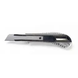 Xato  Faca Alcatifa 18mm Alumínio  Mader  H MADER HAND TOOLS - 1250340067