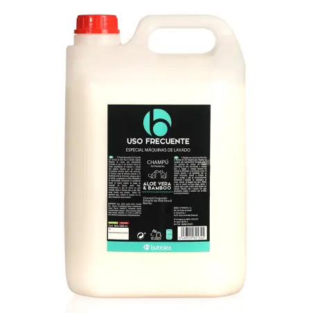 Shampoo Uso Frequente esp. Maquinas Lavar Pets 5 L Bubbles - 1050100153