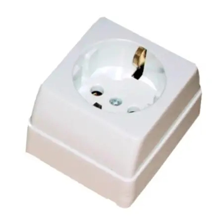 Tomada de Exterior Quadrada com Terra 10/16A 250V PC 0911 Cyllux - 1330190026