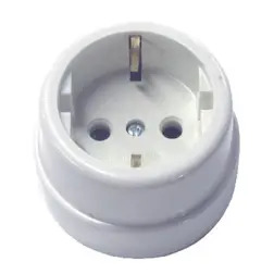 Tomada para Exterior Redonda 10/16A 250V 0901 HCM HCM